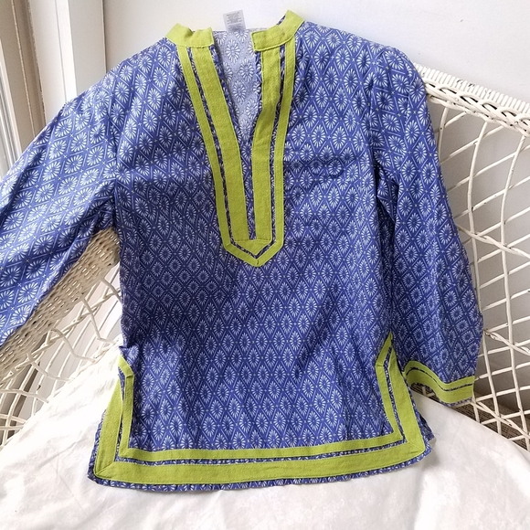 Blue Print Kurta with Green Trim - Picture 4 of 8